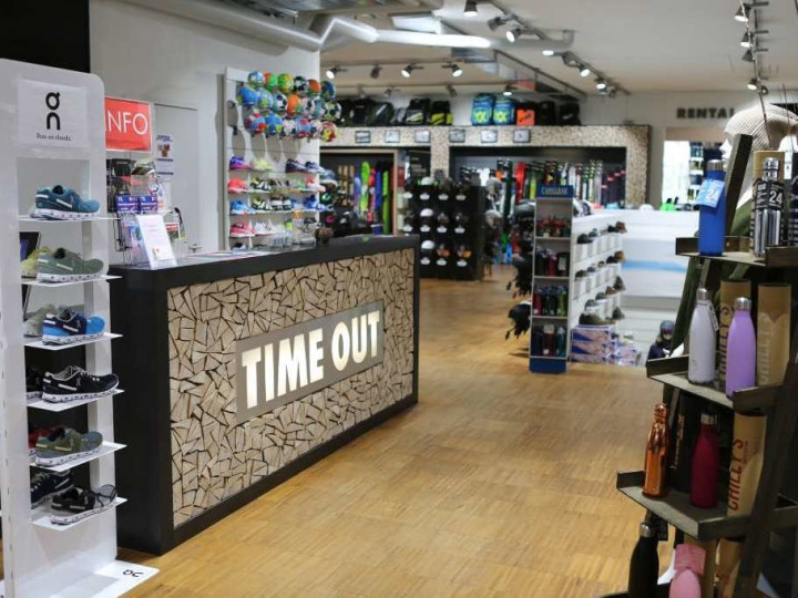Sport Shop Time Out
